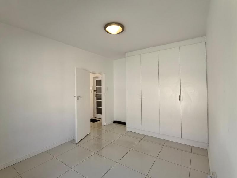 To Let 1 Bedroom Property for Rent in Gardens Western Cape